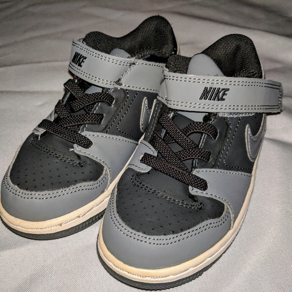 nike velcro